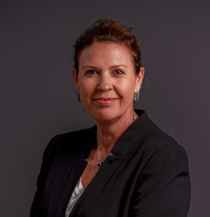 Dani Yannopoulos headshot