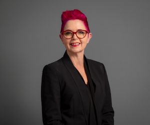 Paula Svarcas headshot